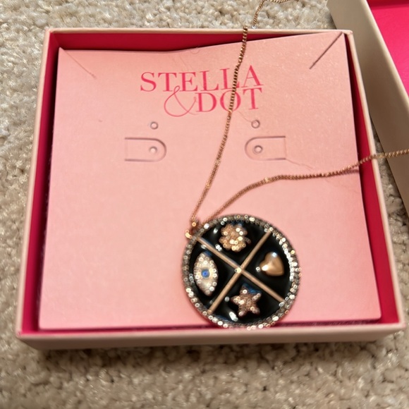 S&D Modern Boho Enamel Necklace - Picture 2 of 5